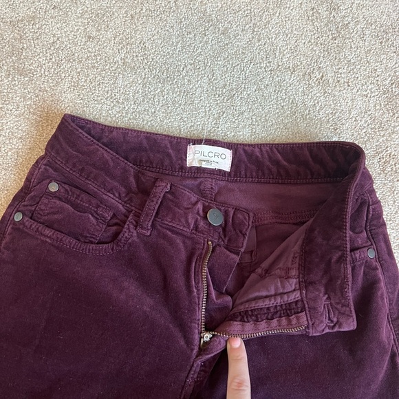 Pilcro burgundy mid rise pants - Picture 3 of 5